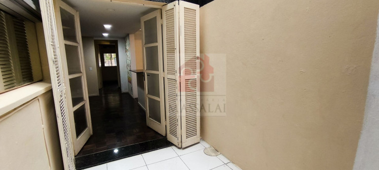 Imagem Apartamento com 2 Quartos à Venda, 61 m² em Floresta - Porto Alegre Imagem Apartamento com 2 Quartos à Venda, 61 m² em Floresta - Porto Alegre