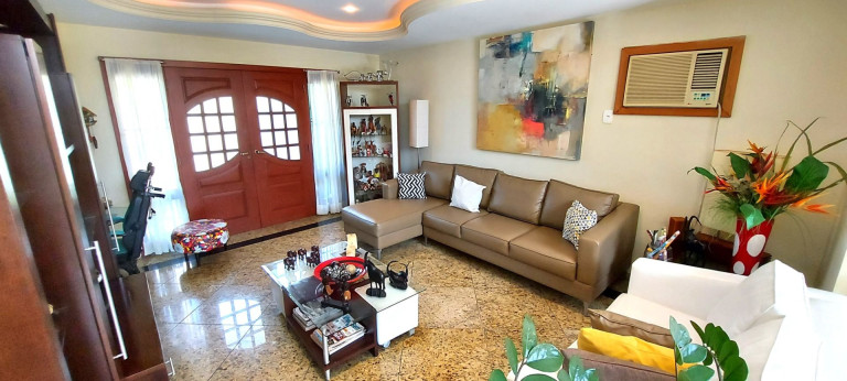 Imagem Casa com 4 Quartos à Venda, 500 m² em Camboinhas - Niterói Imagem Casa com 4 Quartos à Venda, 500 m² em Camboinhas - Niterói