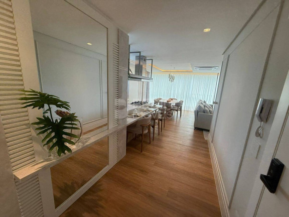 Imagem Apartamento com 3 Quartos à Venda, 151 m² em Pioneiros - Balneário Camboriú