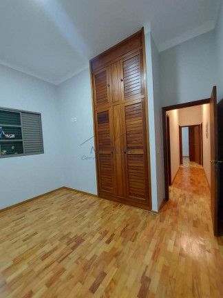Imagem Casa com 3 Quartos à Venda, 253 m² em Vila Braz - Pirassununga