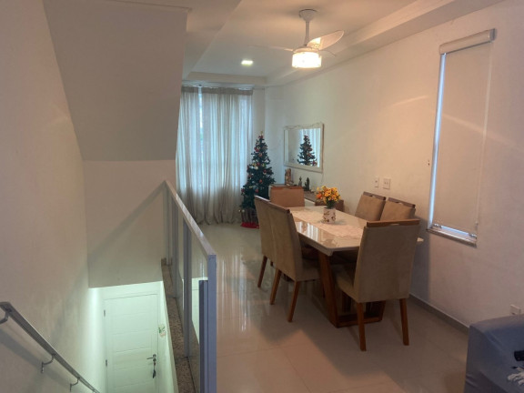 Casa com 3 Quartos à Venda, 105 m² em Marapé - Santos