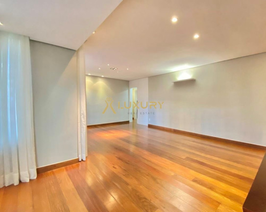 Imagem Imóvel com 3 Quartos à Venda, 110 m² em Sion - Belo Horizonte Imagem Imóvel com 3 Quartos à Venda, 110 m² em Sion - Belo Horizonte