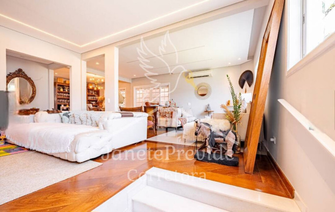 Casa de Condomínio com 4 Quartos à Venda, 350 m² em Alphaville - Santana De Parnaíba