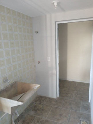 Imóvel com 1 Quarto para Alugar, 15 m² em Jardim D Abril - Osasco