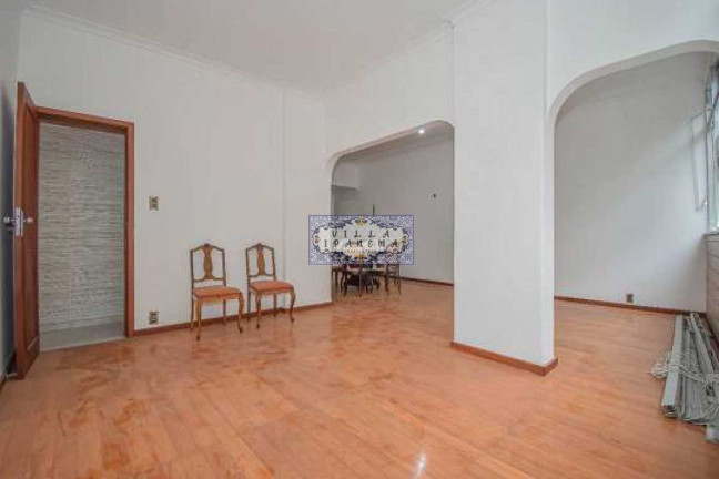 Imagem Apartamento com 4 Quartos à Venda, 160 m² em Tijuca - Rio De Janeiro Imagem Apartamento com 4 Quartos à Venda, 160 m² em Tijuca - Rio De Janeiro