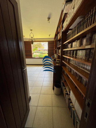 Imagem Casa com 3 Quartos à Venda, 261 m² em Candeal - Salvador