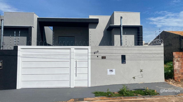 Casa com 2 Quartos à Venda, 62 m² em Residencial Oliveira - Campo Grande