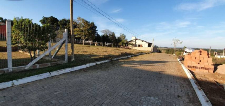 Imagem Terreno à Venda, 300 m² em Centro - Viamão Imagem Terreno à Venda, 300 m² em Centro - Viamão