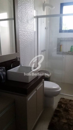 Imagem Apartamento com 3 Quartos para Temporada, em Mariscal - Bombinhas Imagem Apartamento com 3 Quartos para Temporada, em Mariscal - Bombinhas