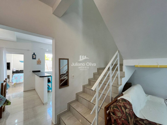 Imagem Sobrado à Venda, 106 m² em Barra Do Sai - Itapoá Imagem Sobrado à Venda, 106 m² em Barra Do Sai - Itapoá