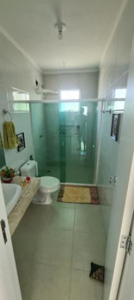 Imagem Casa com 5 Quartos à Venda, 340 m² em Estrada Do Côco - Lauro De Freitas Imagem Casa com 5 Quartos à Venda, 340 m² em Estrada Do Côco - Lauro De Freitas