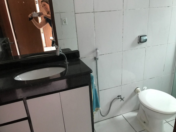 Imagem Casa com 2 Quartos à Venda, 95 m² em Maracanã - Praia Grande