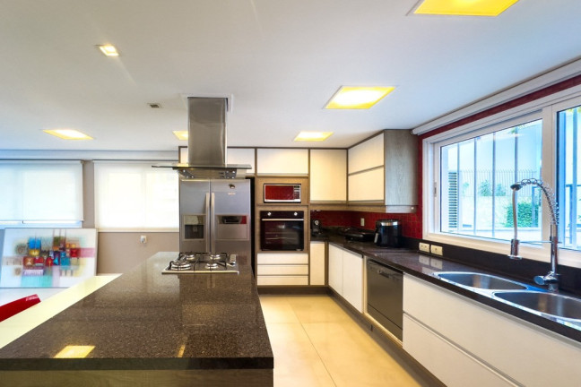 Imagem Apartamento com 3 Quartos à Venda, 258 m² em Petrópolis - Porto Alegre Imagem Apartamento com 3 Quartos à Venda, 258 m² em Petrópolis - Porto Alegre