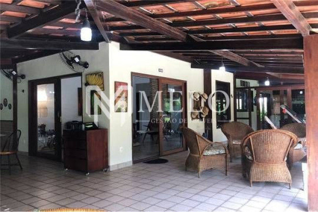 Casa com 5 Quartos à Venda, 444 m² em Camaragibe