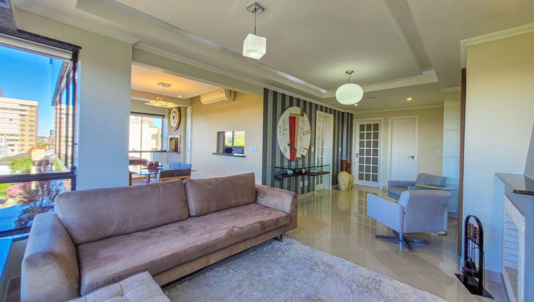 Imagem Apartamento com 3 Quartos à Venda, 106 m² em Jardim Itu - Porto Alegre