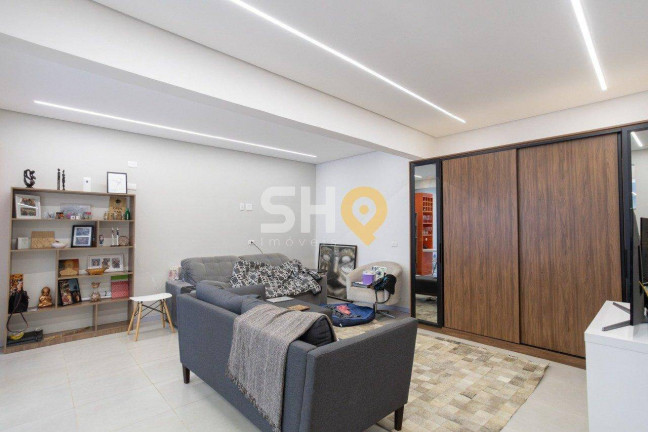 Imagem Casa com 3 Quartos à Venda, 230 m² em Vila Ipojuca - São Paulo