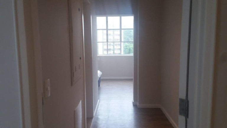 Imagem Apartamento com 6 Quartos à Venda, 384 m² em Pitangueiras - Guarujá Imagem Apartamento com 6 Quartos à Venda, 384 m² em Pitangueiras - Guarujá