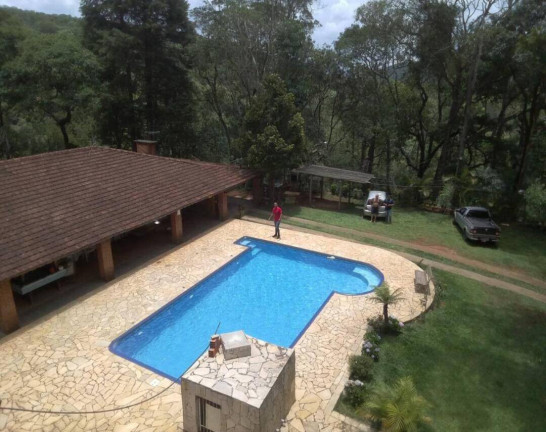 Imagem Chácara com 3 Quartos à Venda, 48.000 m² em Portão - Atibaia