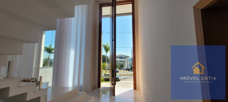 Imagem Casa de Condomínio com 3 Quartos à Venda, 560 m² em Jardim Do Golf I - Jandira