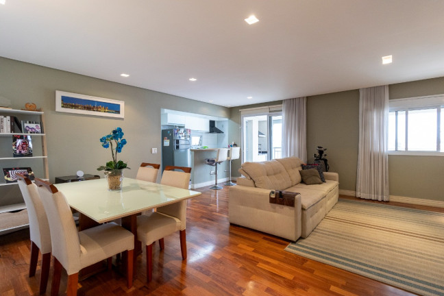 Apartamento com 2 Quartos à Venda, 108 m² em Vila Alexandria - São Paulo