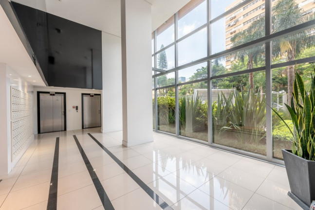 Imagem Imóvel com 2 Quartos à Venda, em Petrópolis - Porto Alegre Imagem Imóvel com 2 Quartos à Venda, em Petrópolis - Porto Alegre