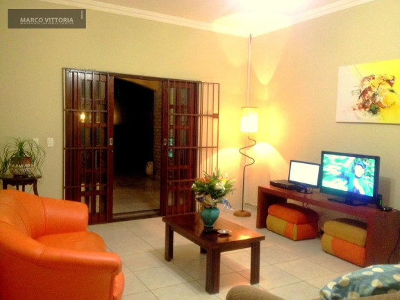 Imagem Casa com 7 Quartos à Venda, 2.000 m²