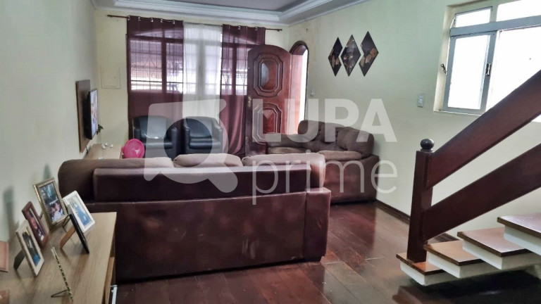 Imagem Casa com 3 Quartos à Venda, 130 m² em Jardim Guanca - São Paulo Imagem Casa com 3 Quartos à Venda, 130 m² em Jardim Guanca - São Paulo
