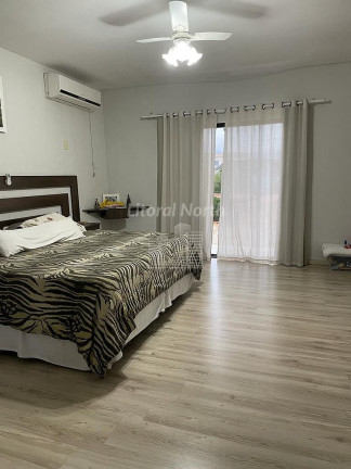Imagem Sobrado com 4 Quartos à Venda, 286 m² em São Judas - Itajaí Imagem Sobrado com 4 Quartos à Venda, 286 m² em São Judas - Itajaí
