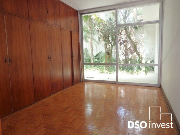 Imagem Casa com 4 Quartos à Venda, 1.890 m² em Morumbi - São Paulo Imagem Casa com 4 Quartos à Venda, 1.890 m² em Morumbi - São Paulo