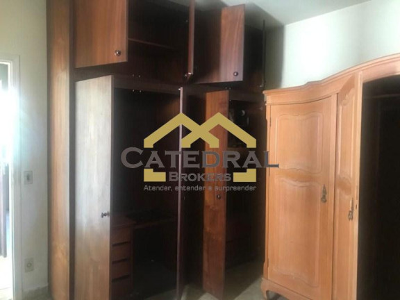 Imagem Imóvel com 3 Quartos à Venda, 248 m² em Anhangabaú - Jundiaí