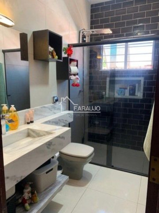 Imagem Sobrado com 3 Quartos à Venda, 267 m² em Jardim Simus - Sorocaba