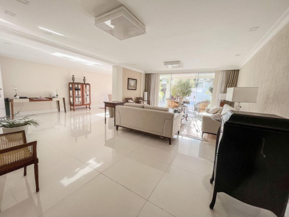 Imagem Casa com 6 Quartos à Venda, 348 m² em Recreio Dos Bandeirantes - Rio De Janeiro Imagem Casa com 6 Quartos à Venda, 348 m² em Recreio Dos Bandeirantes - Rio De Janeiro