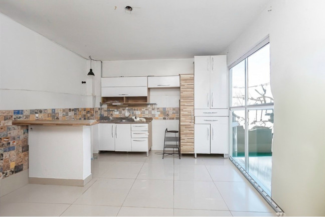 Imagem Casa com 4 Quartos à Venda, 320 m² em Santo Inácio - Curitiba Imagem Casa com 4 Quartos à Venda, 320 m² em Santo Inácio - Curitiba