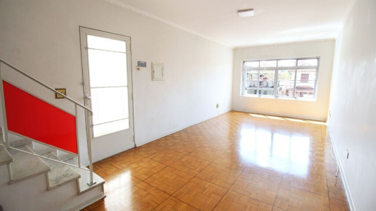 Imagem Casa com 3 Quartos à Venda, 150 m² em água Fria - São Paulo Imagem Casa com 3 Quartos à Venda, 150 m² em água Fria - São Paulo