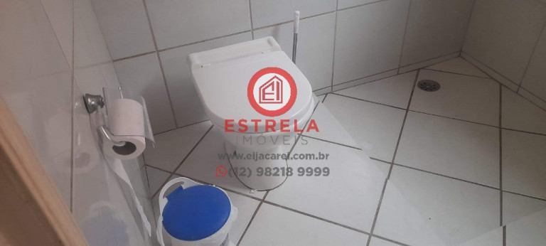 Imagem Casa com 3 Quartos à Venda, 360 m² em Jardim Maria Amélia - Jacareí Imagem Casa com 3 Quartos à Venda, 360 m² em Jardim Maria Amélia - Jacareí