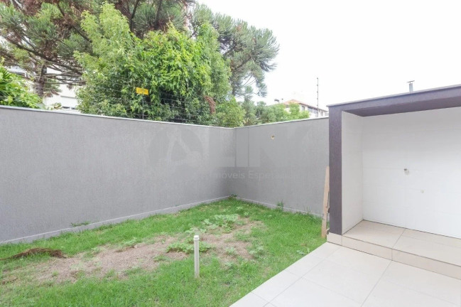 Imagem Casa com 3 Quartos à Venda, 203 m² em Higienópolis - Porto Alegre