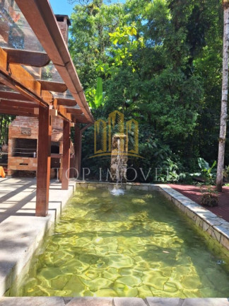 Imagem Sobrado com 10 Quartos à Venda, 5.000 m² em Ponta Da Cruz - São Sebastião Imagem Sobrado com 10 Quartos à Venda, 5.000 m² em Ponta Da Cruz - São Sebastião