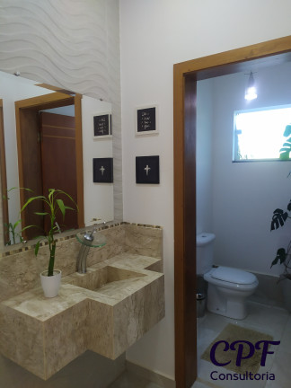 Imagem Casa com 3 Quartos à Venda, 270 m² em Condomínio Jardim Flamboyan - Bragança Paulista Imagem Casa com 3 Quartos à Venda, 270 m² em Condomínio Jardim Flamboyan - Bragança Paulista