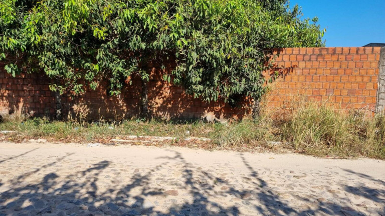Imagem Terreno à Venda, 1.750 m² em Aquiraz Imagem Terreno à Venda, 1.750 m² em Aquiraz