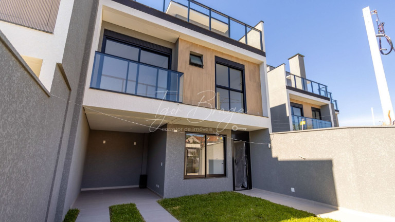 Casa com 3 Quartos à Venda, 123 m² em Pilarzinho - Curitiba