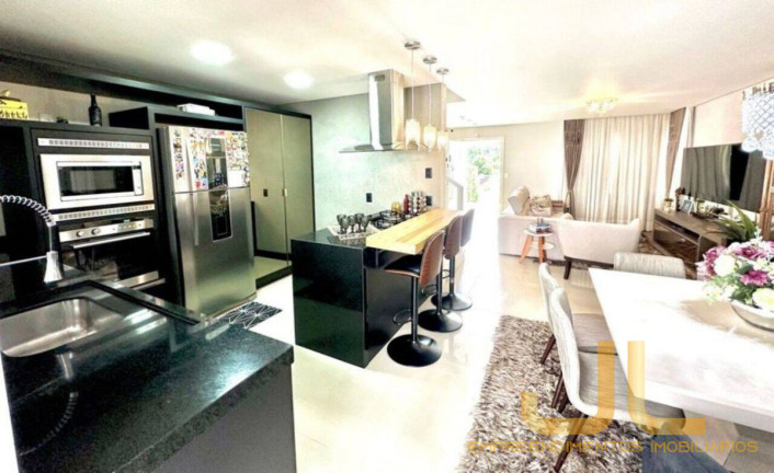 Imagem Casa com 3 Quartos para Alugar, 215 m² em Velha - Blumenau