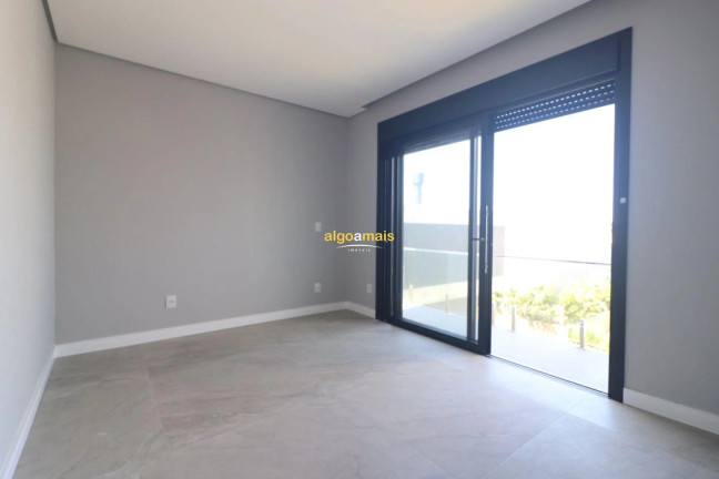 Imagem Casa com 4 Quartos à Venda, 217 m² em Condominio Dubai Resort - Capão Da Canoa Imagem Casa com 4 Quartos à Venda, 217 m² em Condominio Dubai Resort - Capão Da Canoa