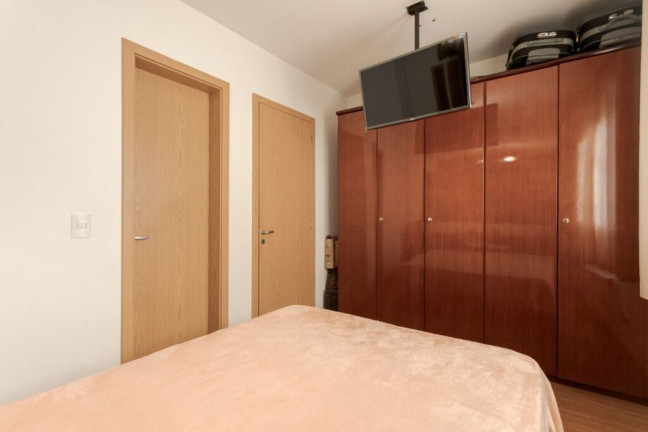 Imagem Imóvel com 3 Quartos à Venda, 68 m² em Jardim Carvalho - Porto Alegre Imagem Imóvel com 3 Quartos à Venda, 68 m² em Jardim Carvalho - Porto Alegre