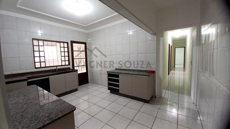 Imagem Casa com 3 Quartos à Venda, 100 m² em Jardim Santa Rosa - Maringá