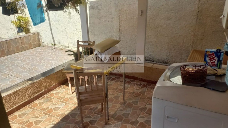Imagem Casa com 2 Quartos à Venda, 150 m² em Jardim García - Campinas Imagem Casa com 2 Quartos à Venda, 150 m² em Jardim García - Campinas