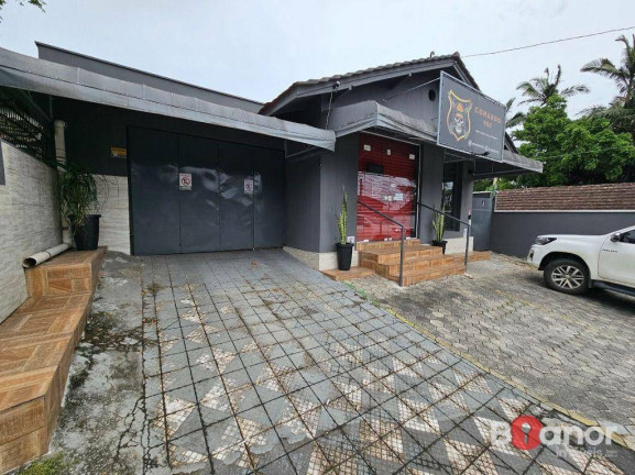 Casa com 1 Quarto à Venda, 180 m² em água Verde - Blumenau