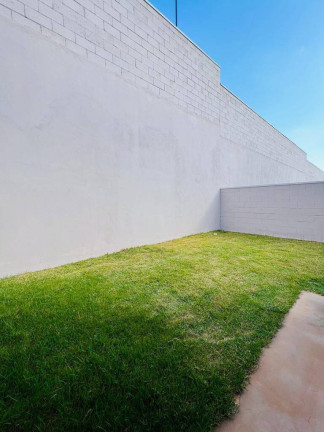 Imagem Casa de Condomínio com 2 Quartos à Venda, 60 m² em Petrópolis - Várzea Grande