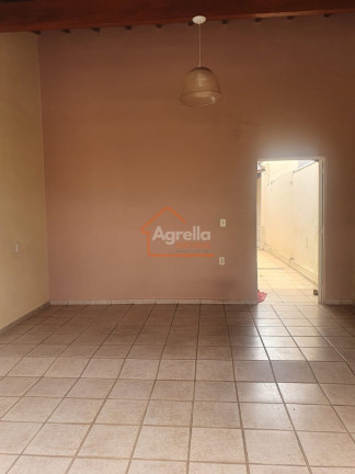 Imagem Casa com 2 Quartos à Venda, 200 m² em Jardim Igaçaba - Mogi Guaçu Imagem Casa com 2 Quartos à Venda, 200 m² em Jardim Igaçaba - Mogi Guaçu