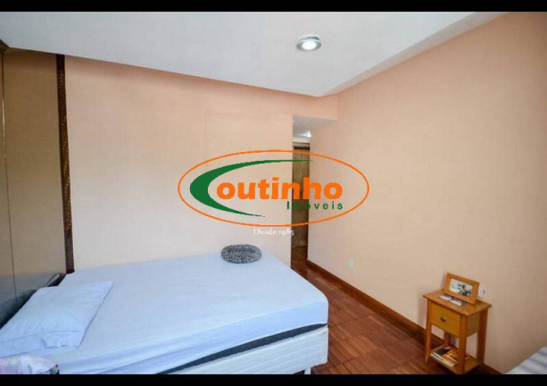 Imagem Apartamento com 4 Quartos à Venda, 167 m² em Tijuca - Rio De Janeiro Imagem Apartamento com 4 Quartos à Venda, 167 m² em Tijuca - Rio De Janeiro