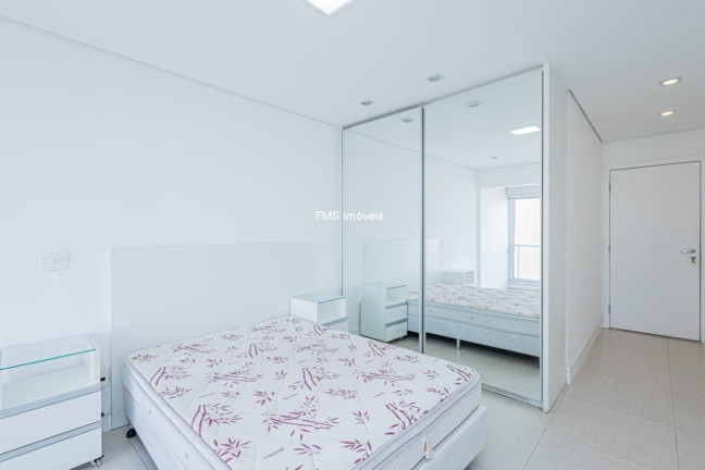 Imagem Imóvel com 1 Quarto para Alugar, 34 m² em Brooklin - São Paulo Imagem Imóvel com 1 Quarto para Alugar, 34 m² em Brooklin - São Paulo
